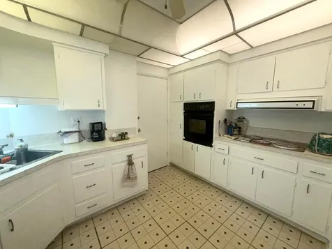 3233 NE 34th Street Fort Lauderdale FL 33308