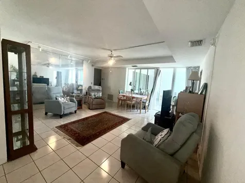 3233 NE 34th Street Fort Lauderdale FL 33308