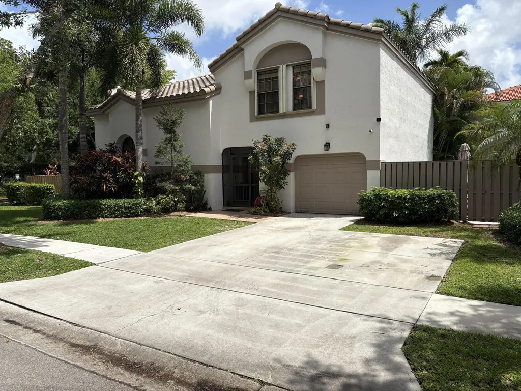 1750 NW 107th Way Plantation FL 33322