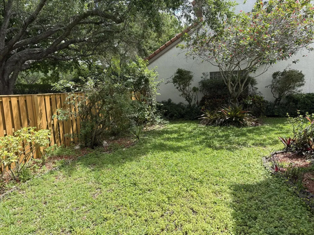 1750 NW 107th Way Plantation FL 33322
