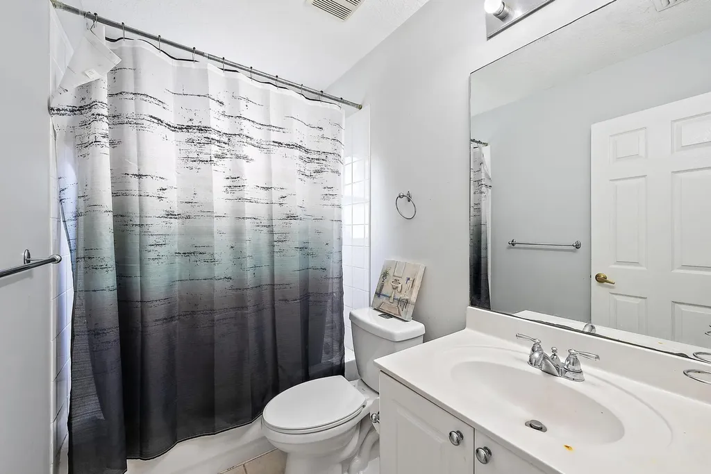 8193 Pelican Harbour Drive Lake Worth FL 33467