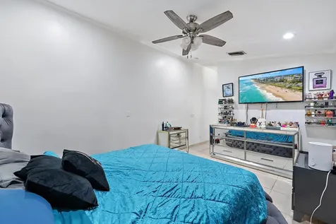 8193 Pelican Harbour Drive Lake Worth FL 33467