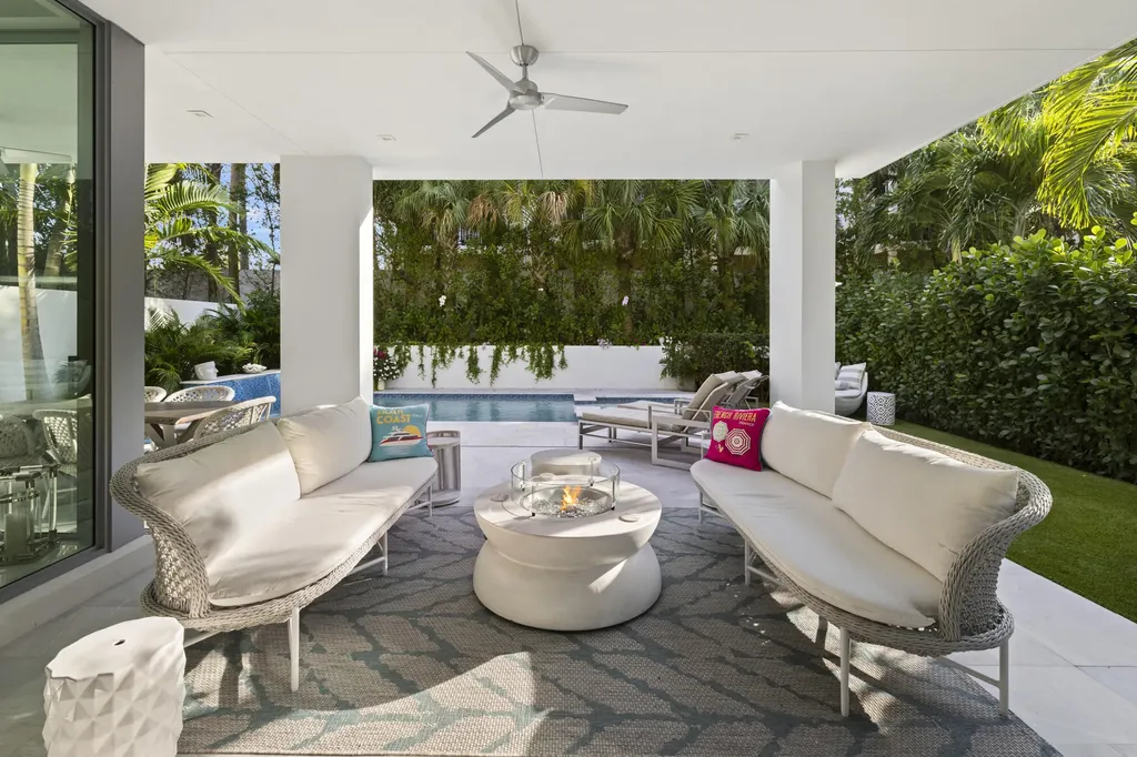 402 Ocean One Lane Juno Beach FL 33408