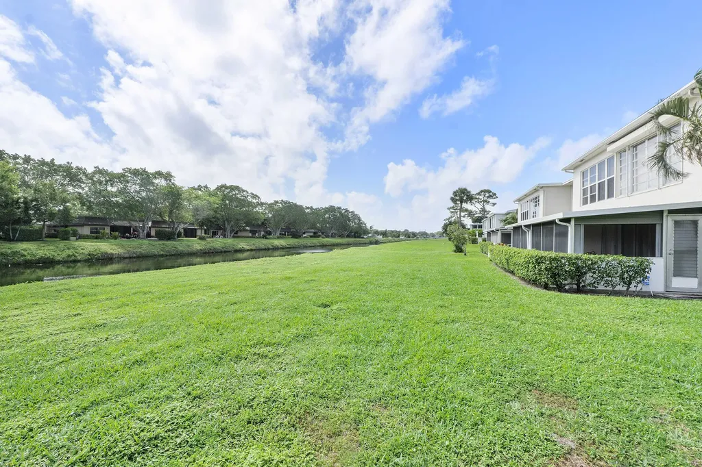 1020 Citrus Way Delray Beach FL 33445