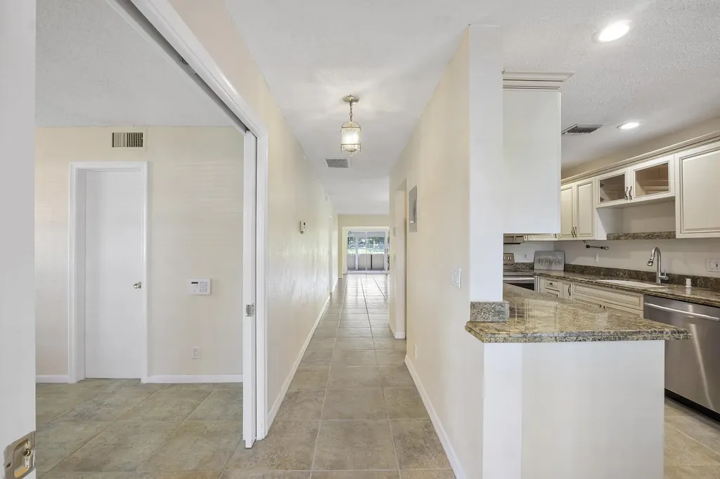 1020 Citrus Way Delray Beach FL 33445