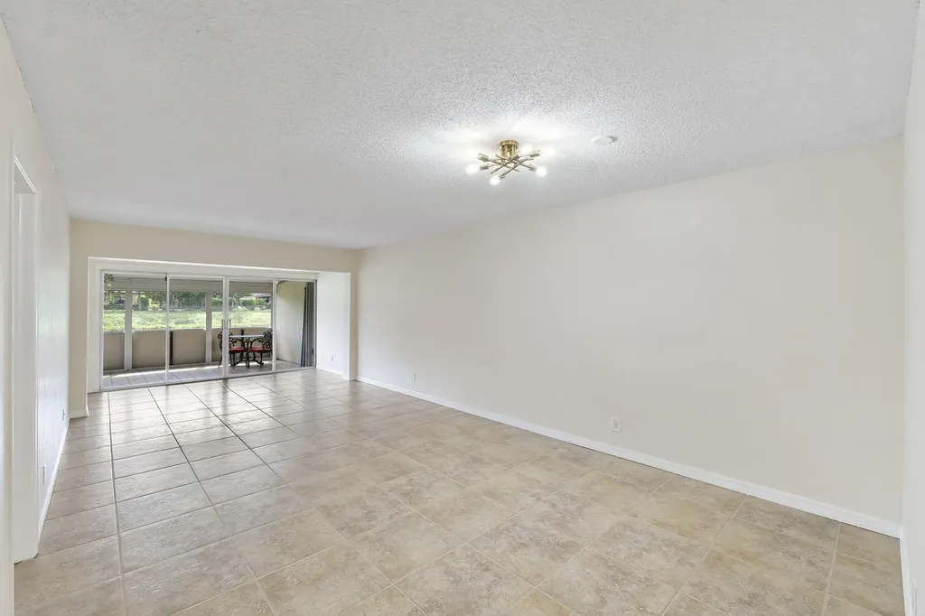 1020 Citrus Way Delray Beach FL 33445