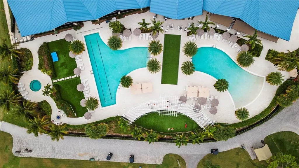 6691 S Pine Court West Palm Beach FL 33418
