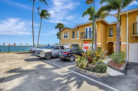 1060 Lake Shore Drive Lake Park FL 33403