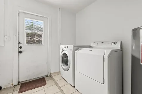 1091 NW 46th Avenue Lauderhill FL 33313