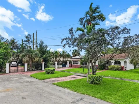 1091 NW 46th Avenue Lauderhill FL 33313