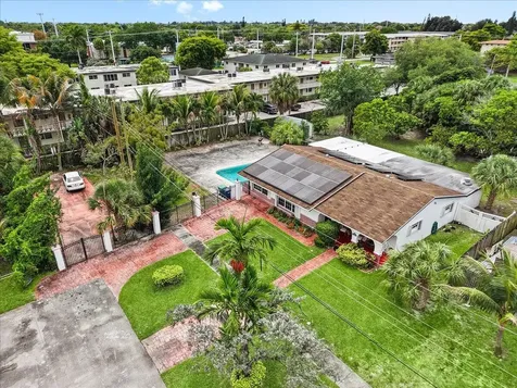 1091 NW 46th Avenue Lauderhill FL 33313