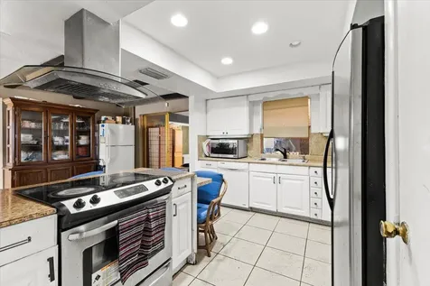 1091 NW 46th Avenue Lauderhill FL 33313