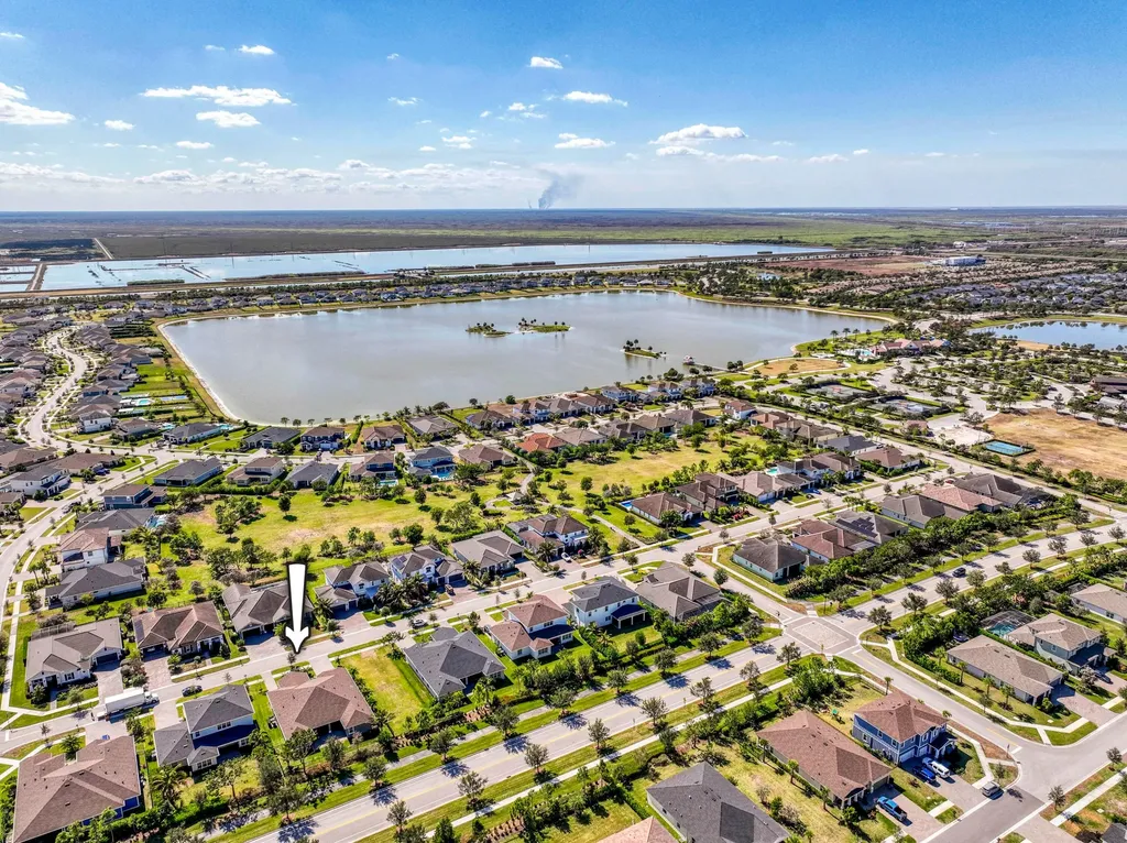 19017 Fly Rod Run The Acreage FL 33470
