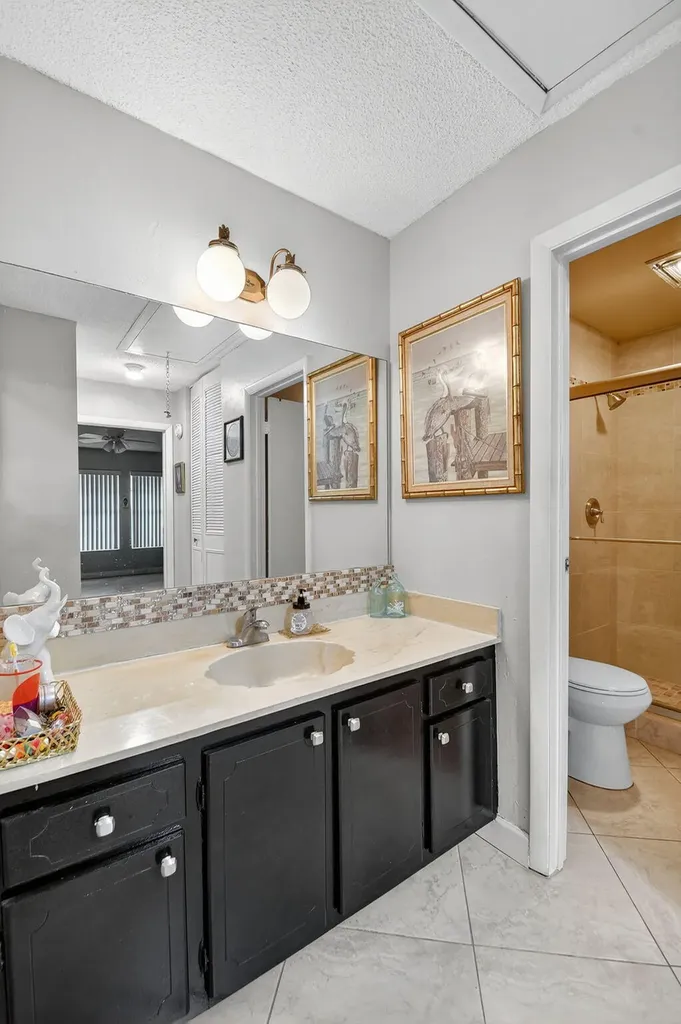 165 Amherst Lane Lake Worth FL 33467