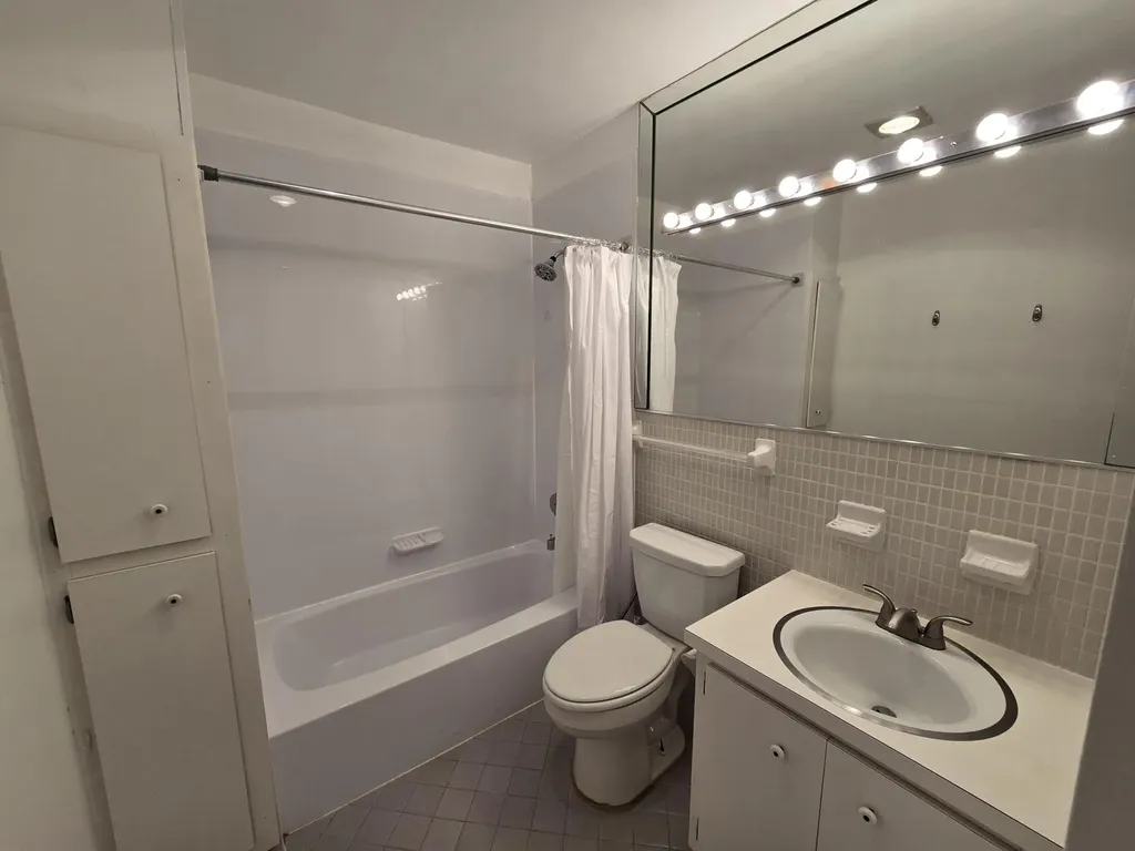 5840 NE 22nd Way Fort Lauderdale FL 33308