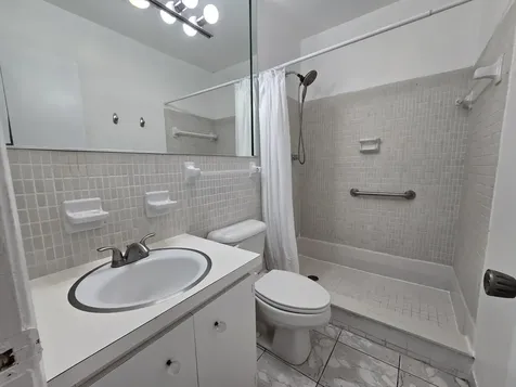 5840 NE 22nd Way Fort Lauderdale FL 33308