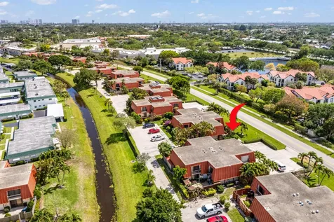 3229 Gardens East Drive Palm Beach Gardens FL 33410