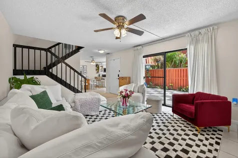 3229 Gardens East Drive Palm Beach Gardens FL 33410