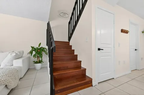3229 Gardens East Drive Palm Beach Gardens FL 33410
