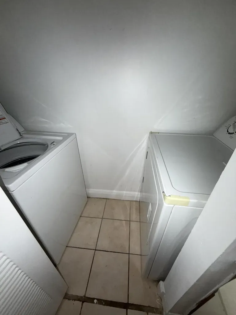 1285 SW 46th Avenue Pompano Beach FL 33069