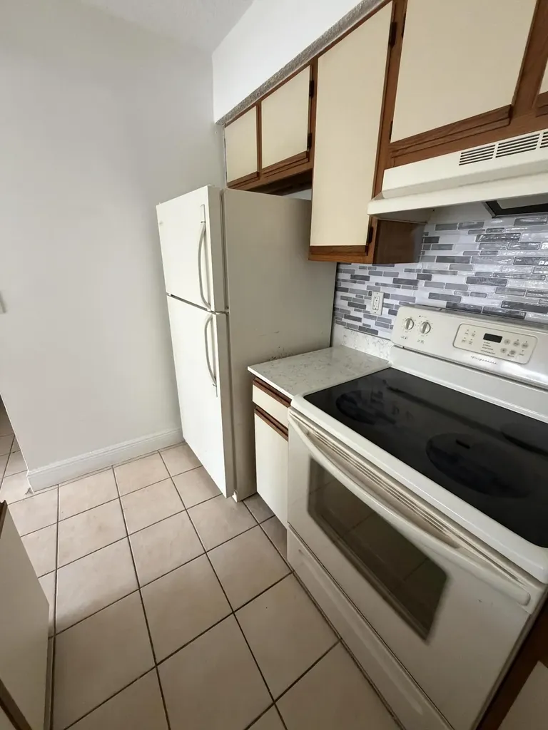 1285 SW 46th Avenue Pompano Beach FL 33069