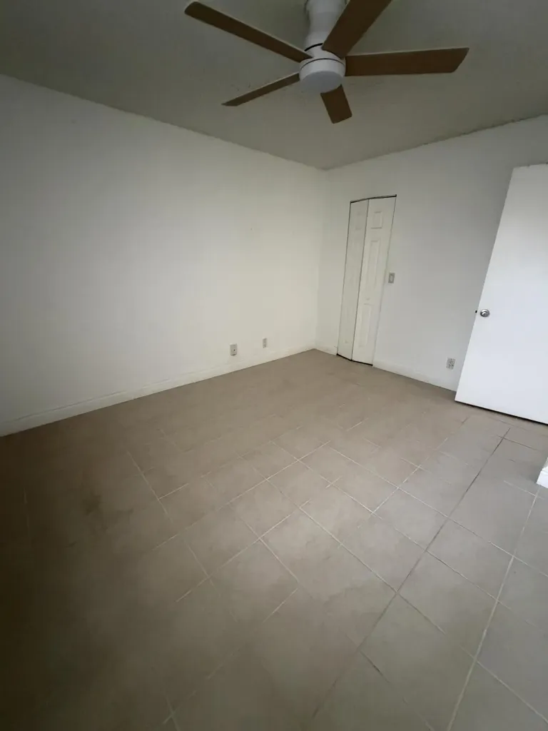 1285 SW 46th Avenue Pompano Beach FL 33069