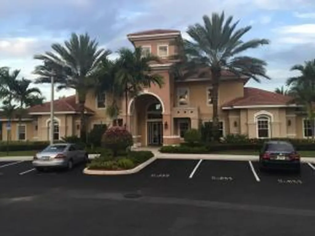 6482 Emerald Dunes Drive West Palm Beach FL 33411