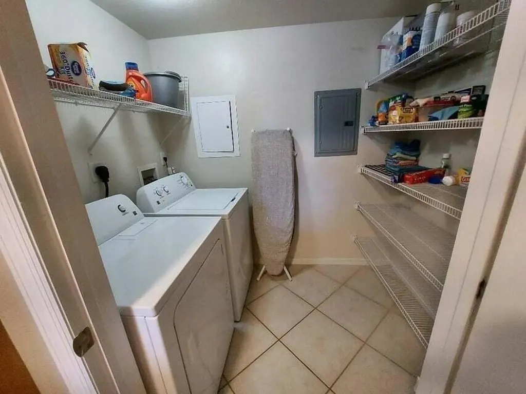 6482 Emerald Dunes Drive West Palm Beach FL 33411