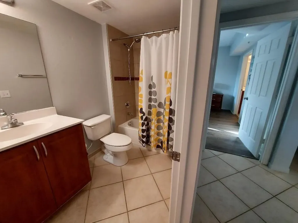 6482 Emerald Dunes Drive West Palm Beach FL 33411