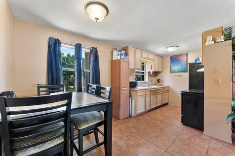 3177 SE Golden Gate Avenue Stuart FL 34997