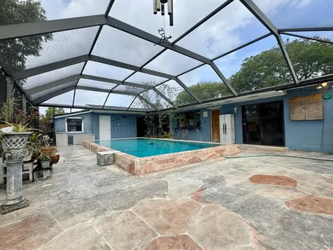 10060 SW 214th Street Cutler Bay FL 33189