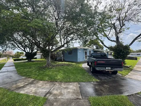 10060 SW 214th Street Cutler Bay FL 33189