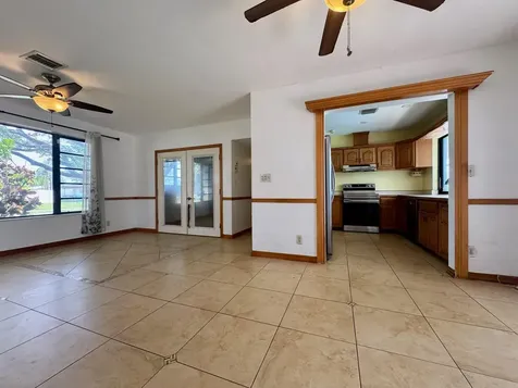 10060 SW 214th Street Cutler Bay FL 33189