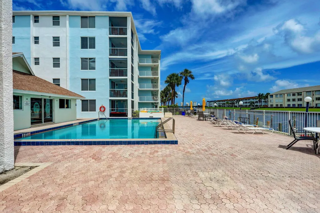 108 Paradise Harbour Boulevard North Palm Beach FL 33408