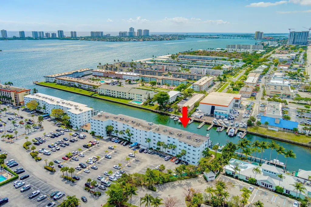 108 Paradise Harbour Boulevard North Palm Beach FL 33408