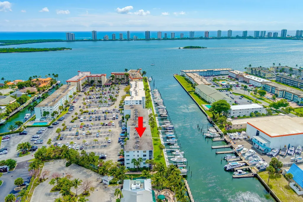 108 Paradise Harbour Boulevard North Palm Beach FL 33408