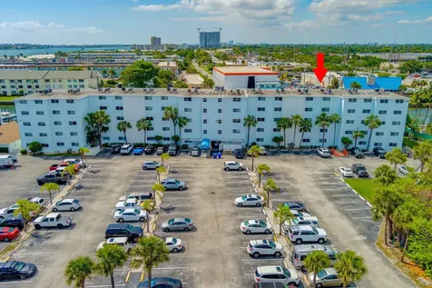 108 Paradise Harbour Boulevard North Palm Beach FL 33408