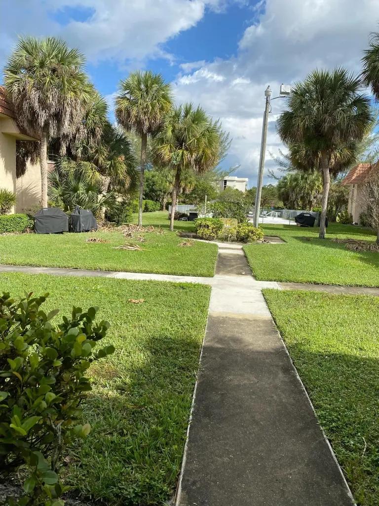 8105 NW 27th Street Coral Springs FL 33065