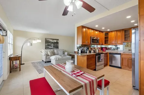 3044 Wolverton C Boca Raton FL 33434