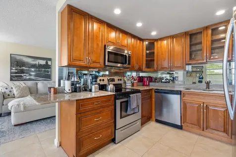 3044 Wolverton C Boca Raton FL 33434