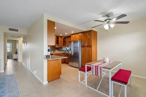 3044 Wolverton C Boca Raton FL 33434