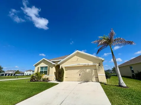 10736 SW Prato Way Port St Lucie FL 34987