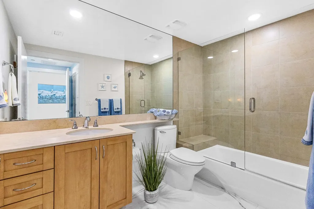 2821 N Ocean Boulevard Fort Lauderdale FL 33308