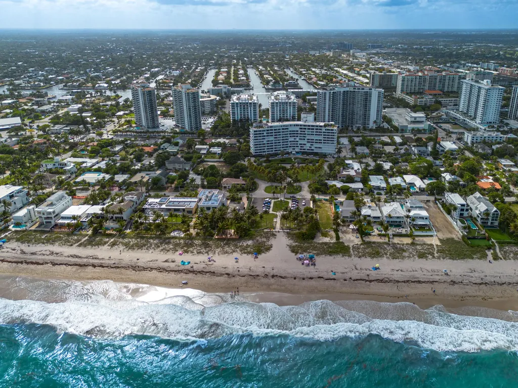 2821 N Ocean Boulevard Fort Lauderdale FL 33308