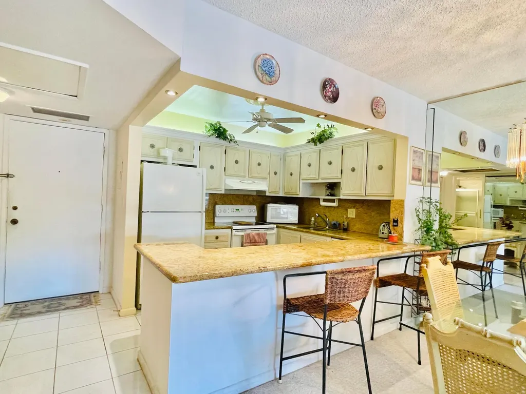 257 S Cypress Road Pompano Beach FL 33060