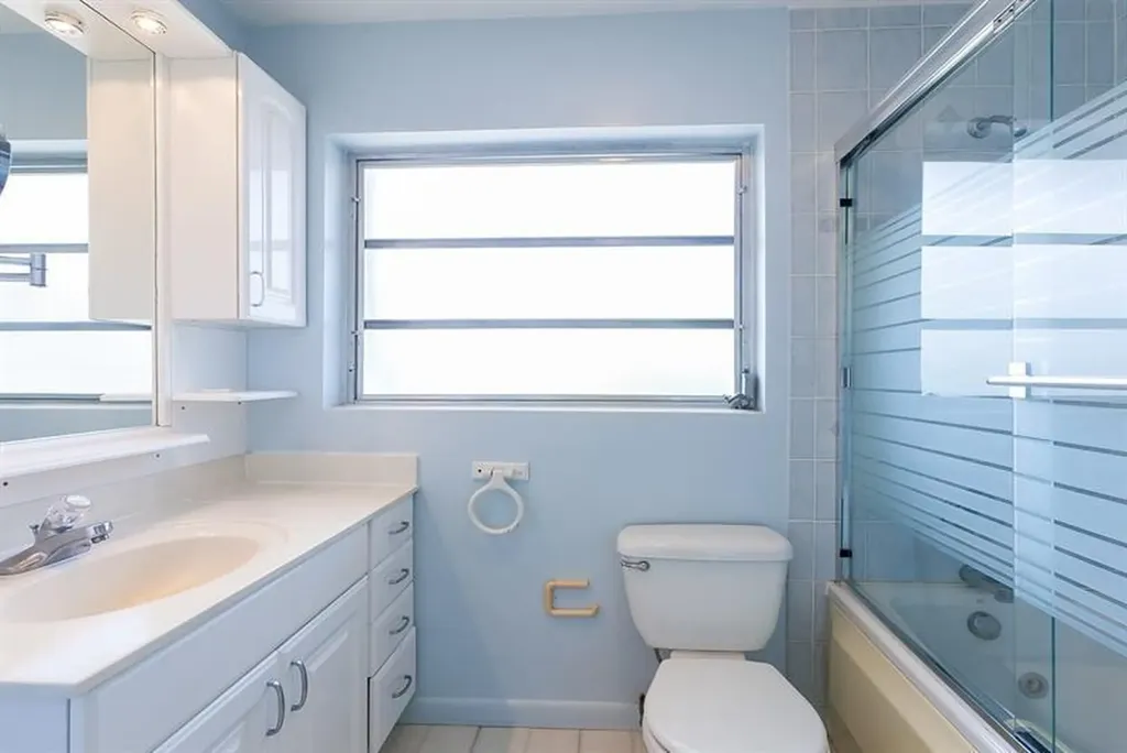 2108 NE 44th Street Fort Lauderdale FL 33308
