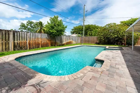 510 S 58th Court Hollywood FL 33023