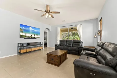 240 SW Coconut Key Way Port St Lucie FL 34986
