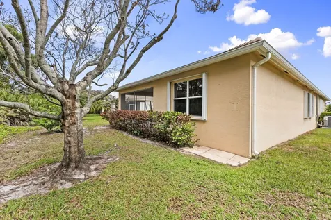 240 SW Coconut Key Way Port St Lucie FL 34986