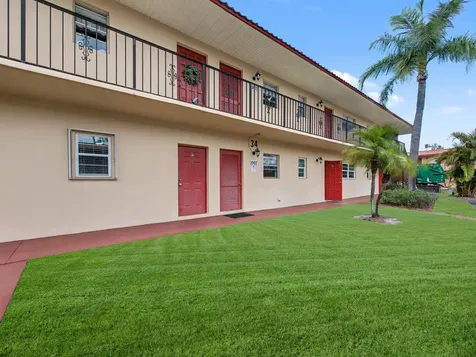 1967 SW Palm City Road Stuart FL 34994